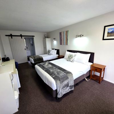 Studio Room